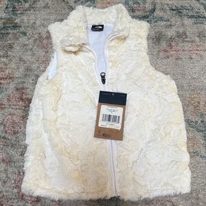 4t Nothface cozy swirl vest vintage white